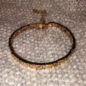 Gold and silver choker necklace